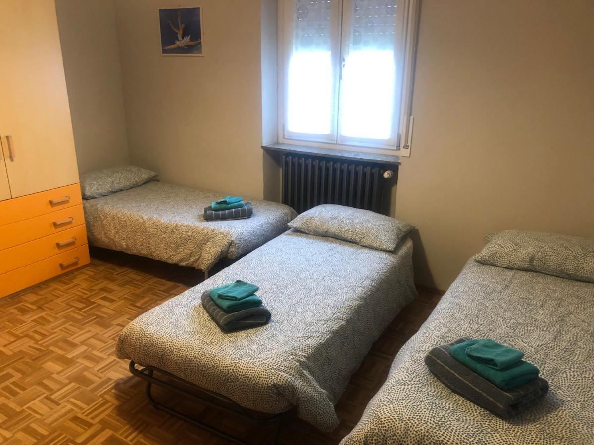 ドモドッソラ"La Bella Della Cappuccina" Casa Con Parcheggio Interno Gratuitoアパートメント エクステリア 写真