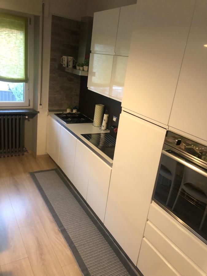ドモドッソラ"La Bella Della Cappuccina" Casa Con Parcheggio Interno Gratuitoアパートメント エクステリア 写真