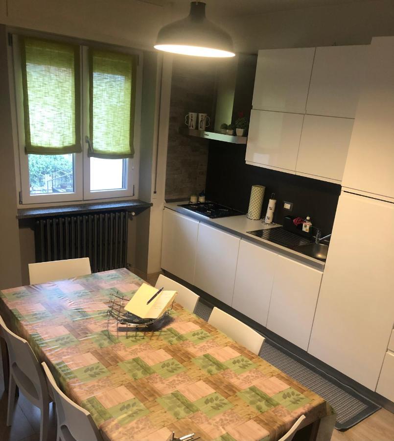 ドモドッソラ"La Bella Della Cappuccina" Casa Con Parcheggio Interno Gratuitoアパートメント エクステリア 写真